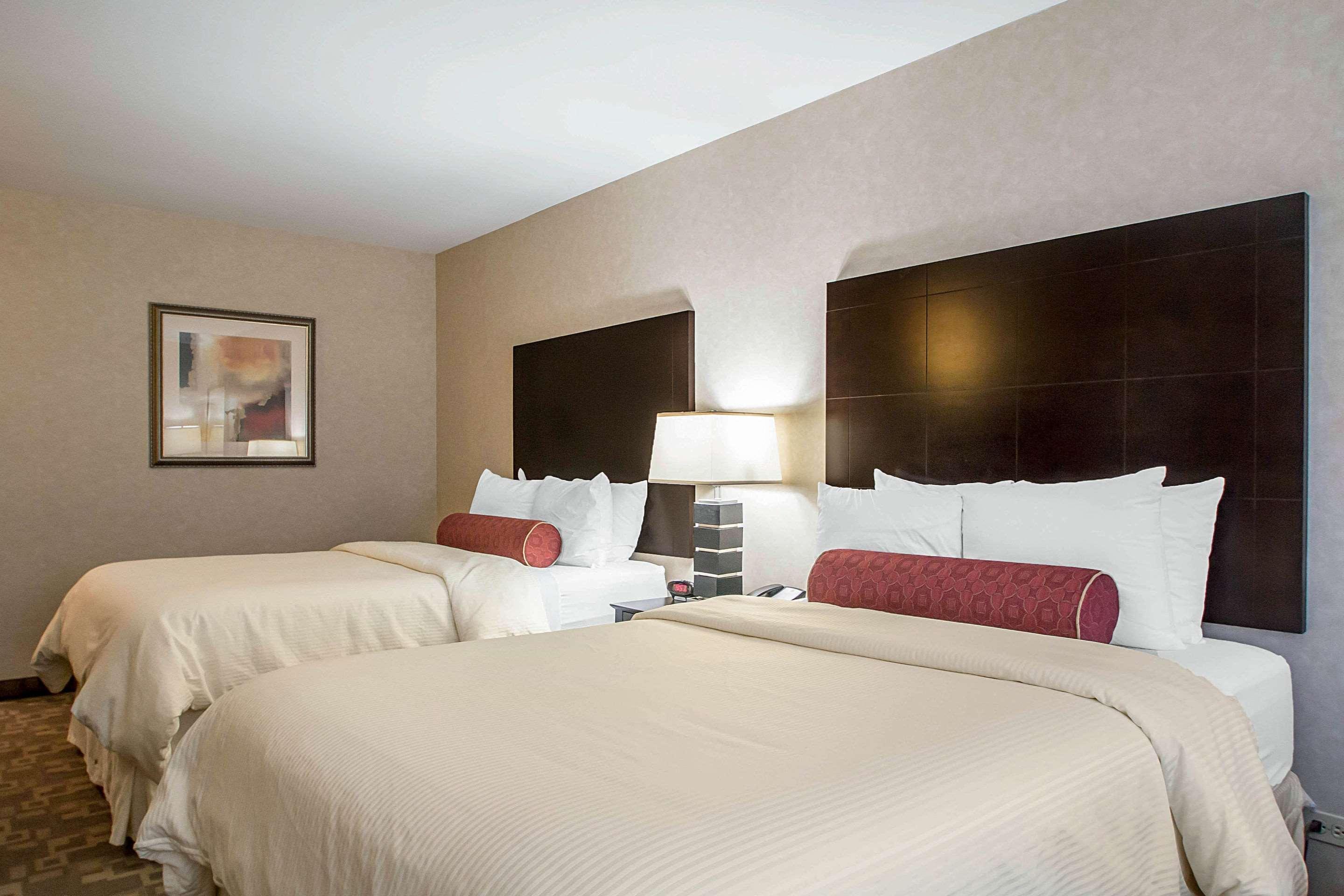 Clarion Inn Elmhurst - Oak Brook Near I-88, I-290, I-294 Экстерьер фото