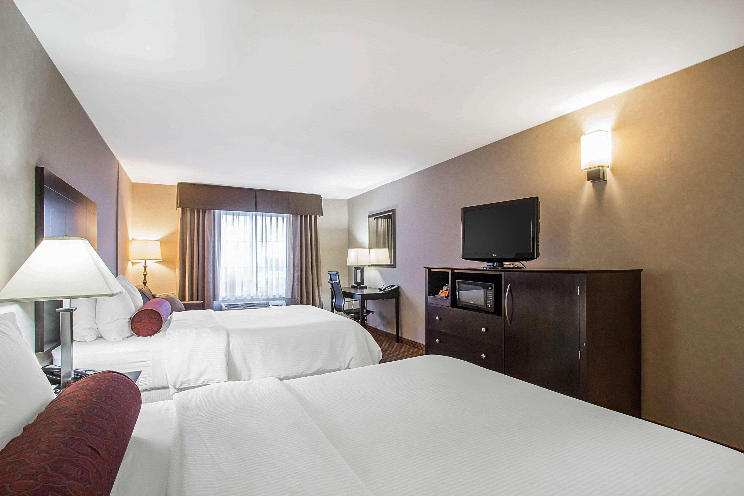 Clarion Inn Elmhurst - Oak Brook Near I-88, I-290, I-294 Экстерьер фото