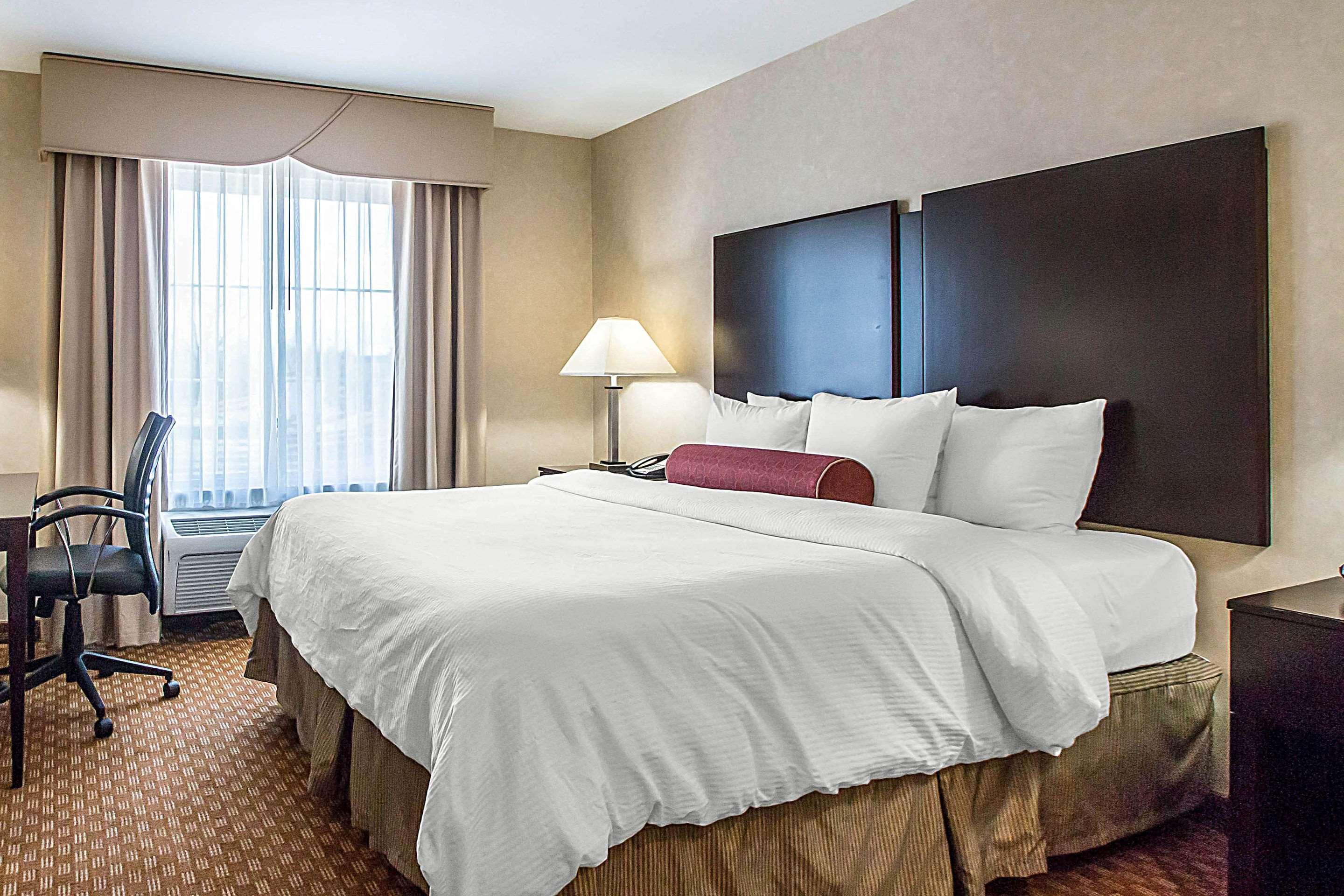 Clarion Inn Elmhurst - Oak Brook Near I-88, I-290, I-294 Экстерьер фото