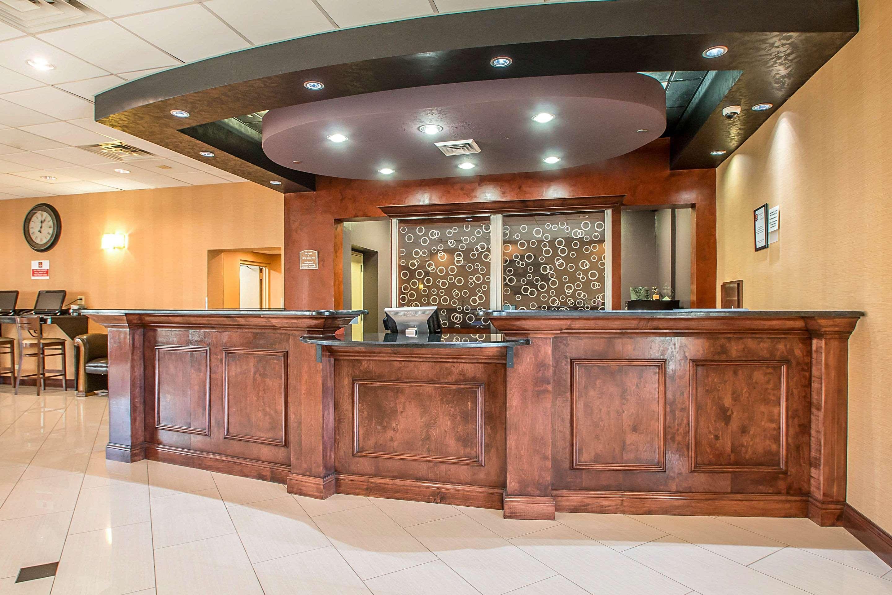 Clarion Inn Elmhurst - Oak Brook Near I-88, I-290, I-294 Экстерьер фото