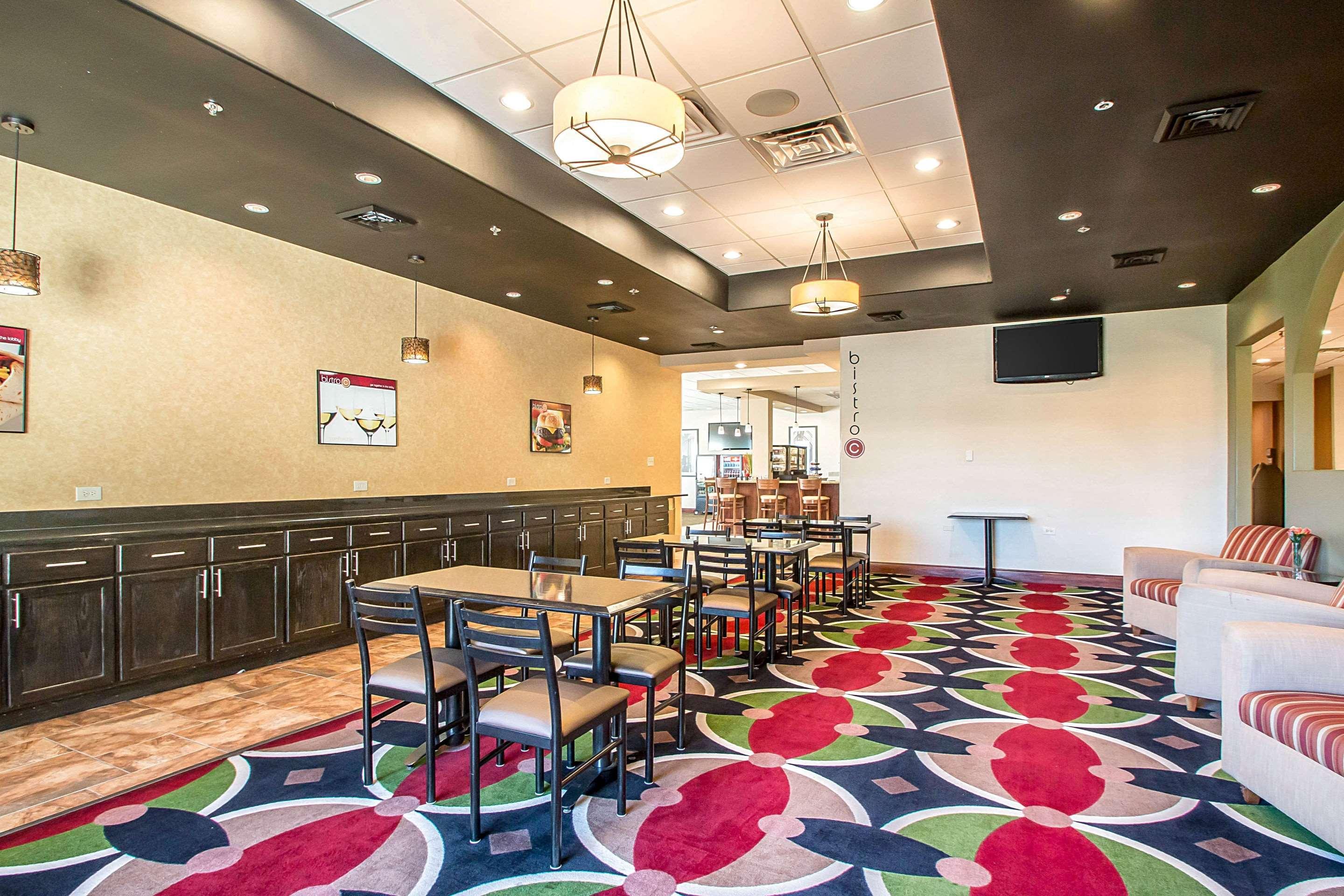 Clarion Inn Elmhurst - Oak Brook Near I-88, I-290, I-294 Экстерьер фото