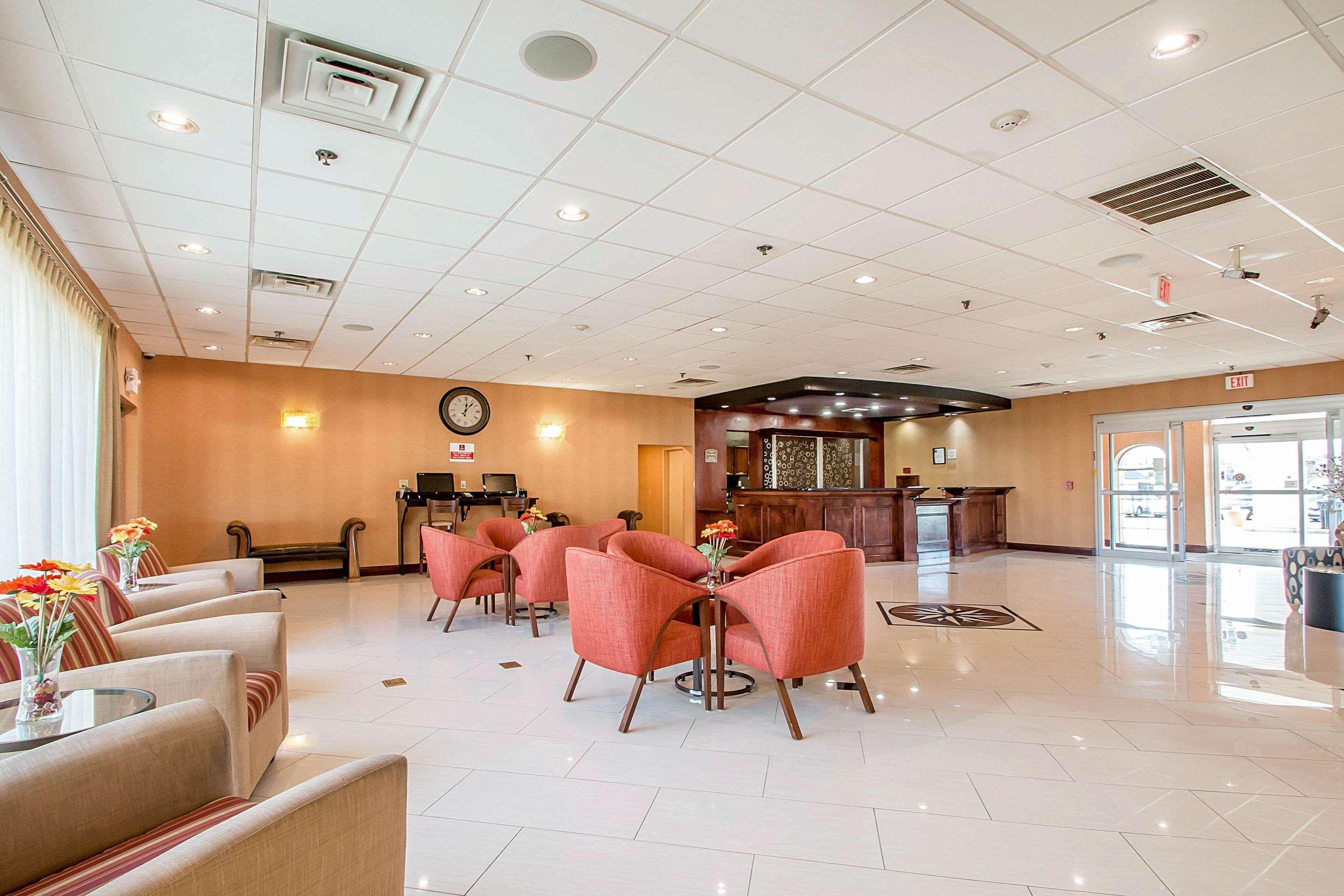 Clarion Inn Elmhurst - Oak Brook Near I-88, I-290, I-294 Экстерьер фото